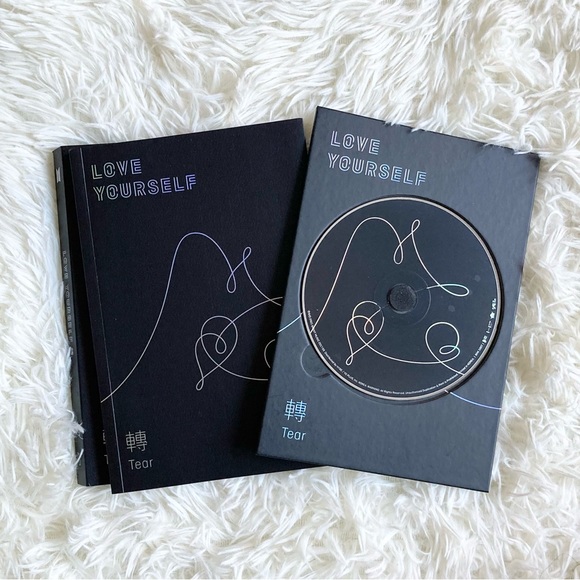 BTS CD - Picture 4 of 9